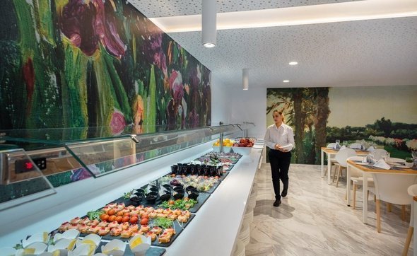 Шведский стол и специальное меню Villa Luz Family Gourmet & All Exclusive Отель Плая-де-Гандия